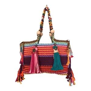 Macrame fringe bag with (1 pom-pom keyring )